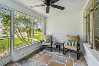 275 Mateo Way NE in St. Petersburg, FL - Building Photo - Building Photo