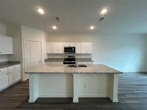 10329 Burnfoot Ln in Crowley, TX - Building Photo - Building Photo