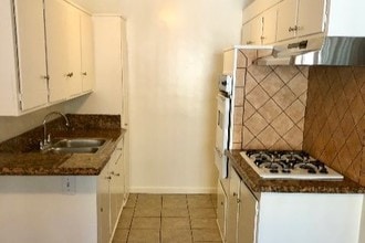 Lexington Apartments in Downey, CA - Foto de edificio - Building Photo