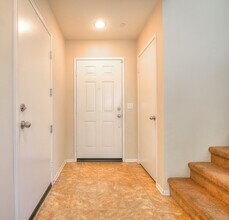 34212 Woodmont in Lake Elsinore, CA - Building Photo - Building Photo