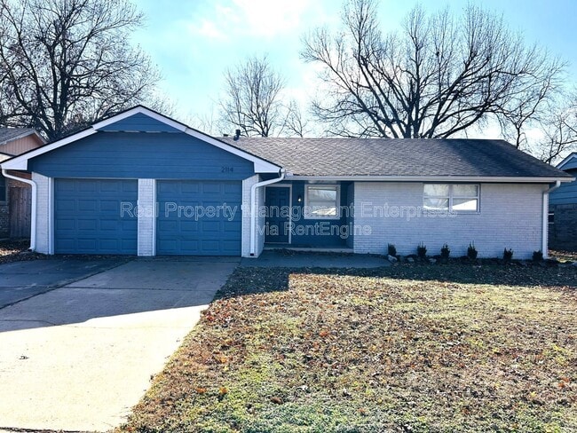 property at 2114 Allenhurst St