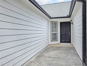 2806 Vintage Wood Way in Kennesaw, GA - Building Photo - Building Photo