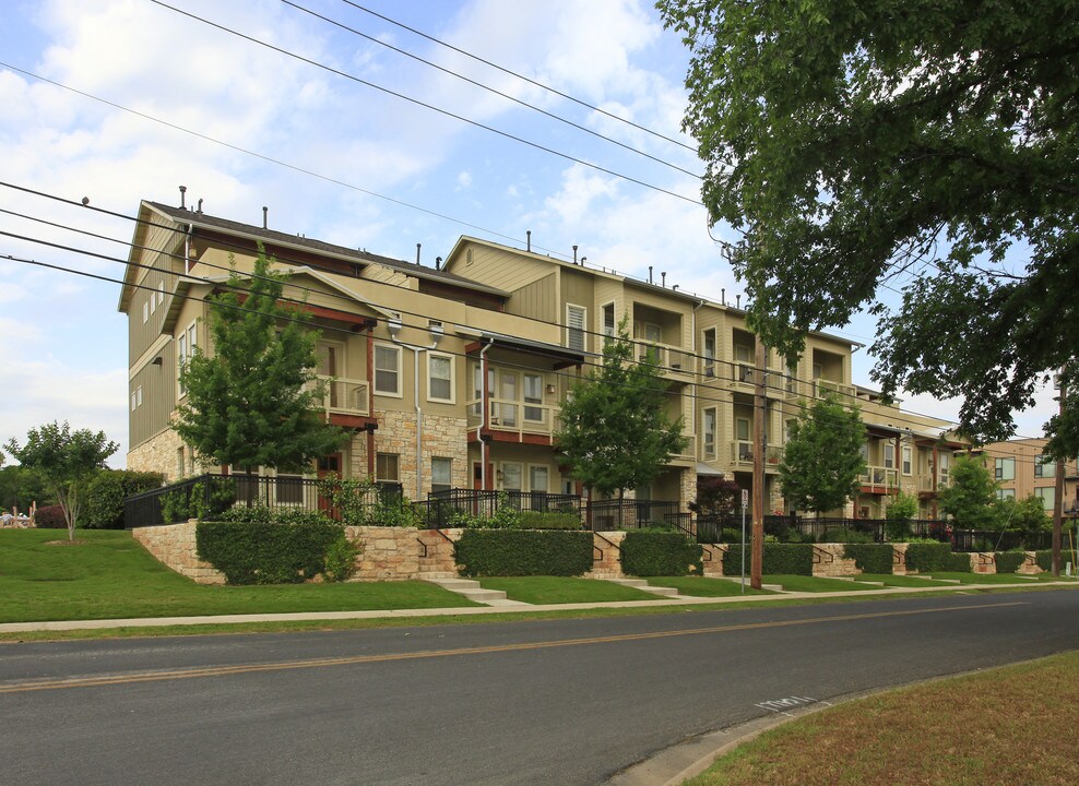 2520 Bluebonnet Ln in Austin, TX - Foto de edificio