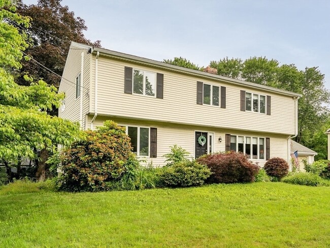 44 Williams Rd