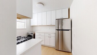 1715 Webster St in San Francisco, CA - Building Photo