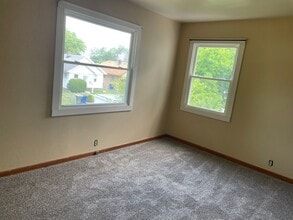 2416 Brookline Ave in Dayton, OH - Building Photo - Building Photo