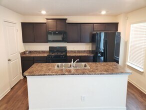 1104 Tay Sta in Kingsport, TN - Building Photo - Building Photo