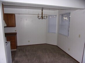 17672 E Loyola Dr in Aurora, CO - Building Photo - Building Photo