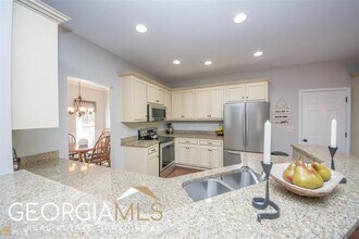 34 Camden Cir in Newnan, GA - Building Photo - Building Photo
