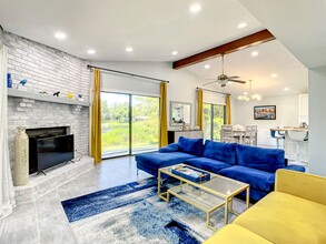 1361 Maywood Ave in Deltona, FL - Building Photo - Building Photo