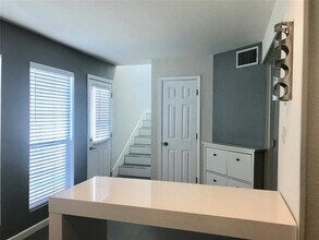 9208 Sweetwater Dr in Dallas, TX - Building Photo - Building Photo