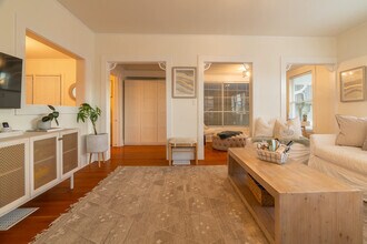 116 4th Ave N in Edmonds, WA - Building Photo - Building Photo