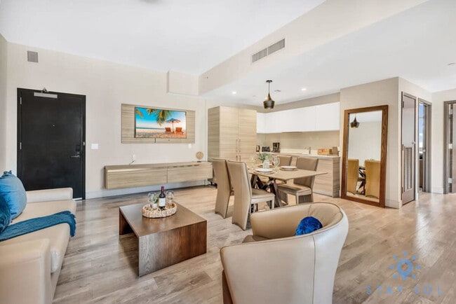 101 N Ocean Dr