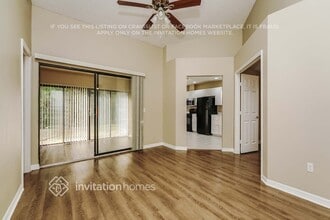 653 Middlebury Loop in New Smyrna Beach, FL - Foto de edificio - Building Photo