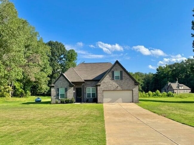 property at 153 Crimsonwood Dr
