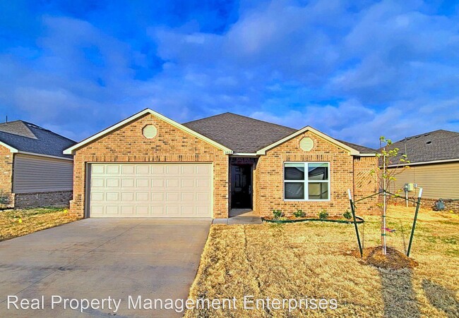 1408 Chuck Wagon Dr in El Reno, OK - Building Photo - Building Photo