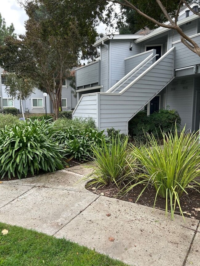 property at 474 Shadowgraph Dr