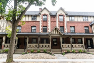 Hessler 113 Townhomes in Cleveland, OH - Building Photo