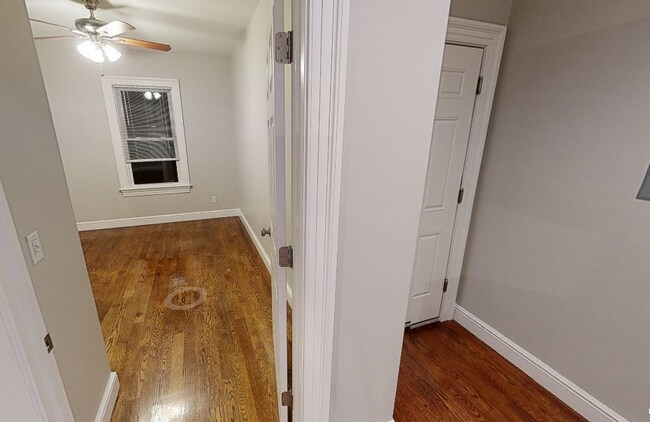 166 Hampshire St in Cambridge, MA - Building Photo - Building Photo