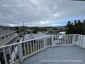 1266 Manulani St in Kailua, HI - Building Photo - Building Photo