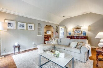 6219 Revere Pl in Dallas, TX - Building Photo - Building Photo