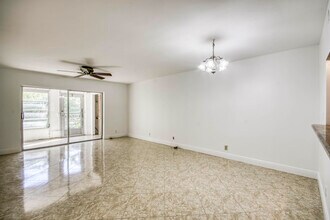 9200 SW 3rd St in Boca Raton, FL - Building Photo - Building Photo
