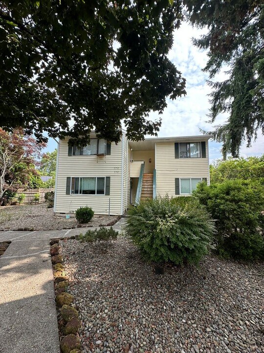 5750-5756 SW Main Ave in Beaverton, OR - Building Photo