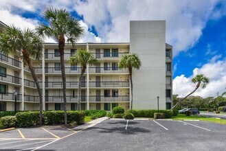 1605 S US Hwy 1, Unit M1-101 in Jupiter, FL - Foto de edificio - Building Photo