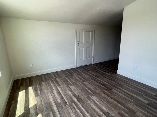 201 Eastwood St in Houston, TX - Building Photo - Building Photo