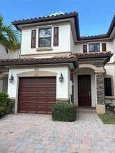 3383 W 90th St in Hialeah, FL - Building Photo - Building Photo