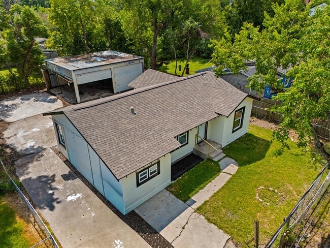 property at 7121 Sidney St