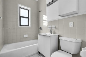 130 SW 31st Ct in Miami, FL - Building Photo - Building Photo