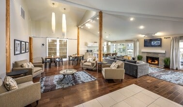 Vue Kirkland in Kirkland, WA - Building Photo - Building Photo