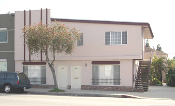 3408-3414 1/2 Motor Ave in Los Angeles, CA - Building Photo - Building Photo