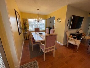 327 Andover M in West Palm Beach, FL - Building Photo - Building Photo