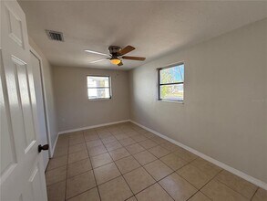 6627 Jackson St in New Port Richey, FL - Building Photo - Building Photo