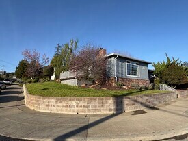 4806 Lodi Way in Castro Valley, CA - Building Photo