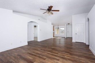 37 E 520 S in Ivins, UT - Building Photo - Building Photo