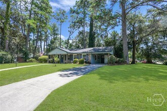 9 Hillyer Dr in Savannah, GA - Building Photo - Building Photo