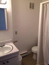 854 Beacon St, Unit 9 in Boston, MA - Building Photo - Building Photo