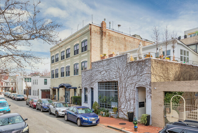 1741 Johnson Ave NW in Washington, DC - Building Photo - Building Photo