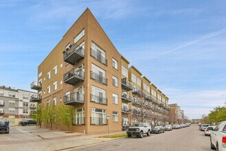7240 W Custer Ave in Lakewood, CO - Building Photo - Building Photo