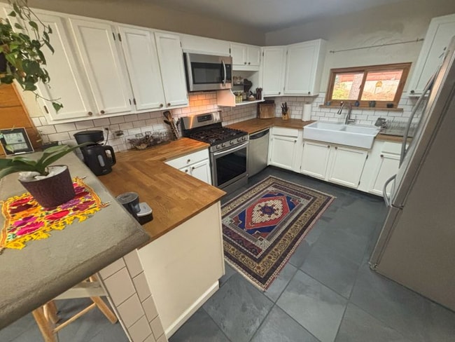 property at 456 Copperdale Ln