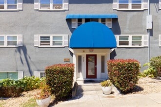 Gernard in Vallejo, CA - Foto de edificio - Building Photo