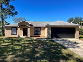 6289 Mariner Blvd in Spring Hill, FL - Building Photo