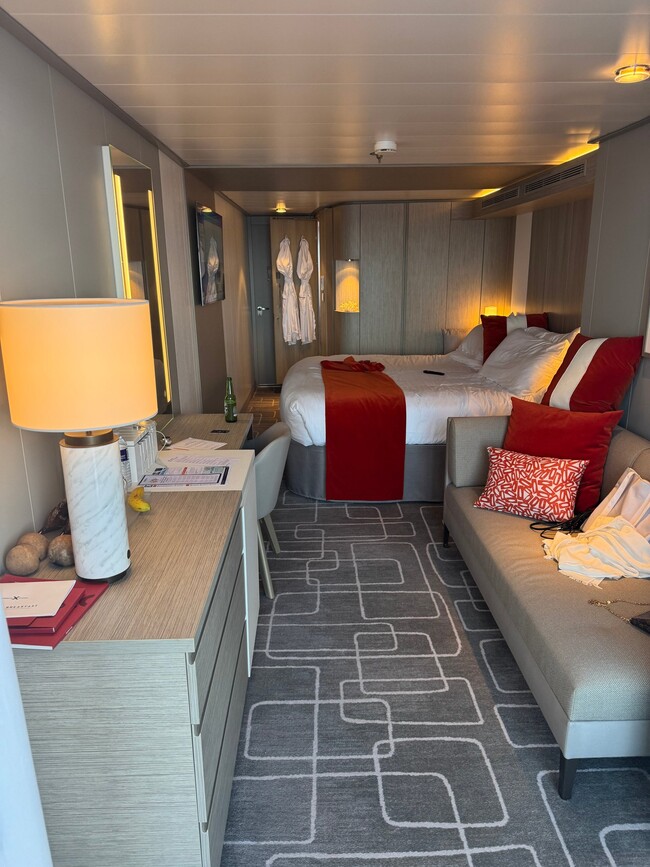 10940 SW 176th St in Miami, FL - Building Photo - Building Photo