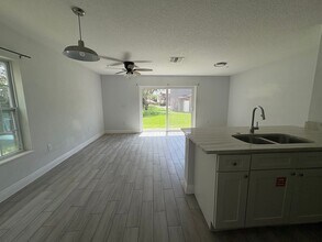 12231 Fox Hound Ln in Orlando, FL - Foto de edificio - Building Photo