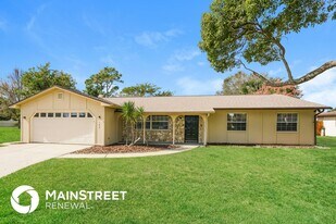 142 Springwood Dr in Daytona Beach, FL - Building Photo