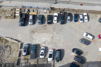 West Tower in Coquitlam, BC - Building Photo - Building Photo