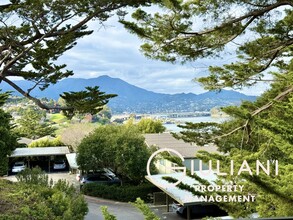 347 Eden Roc Dr in Sausalito, CA - Building Photo - Building Photo